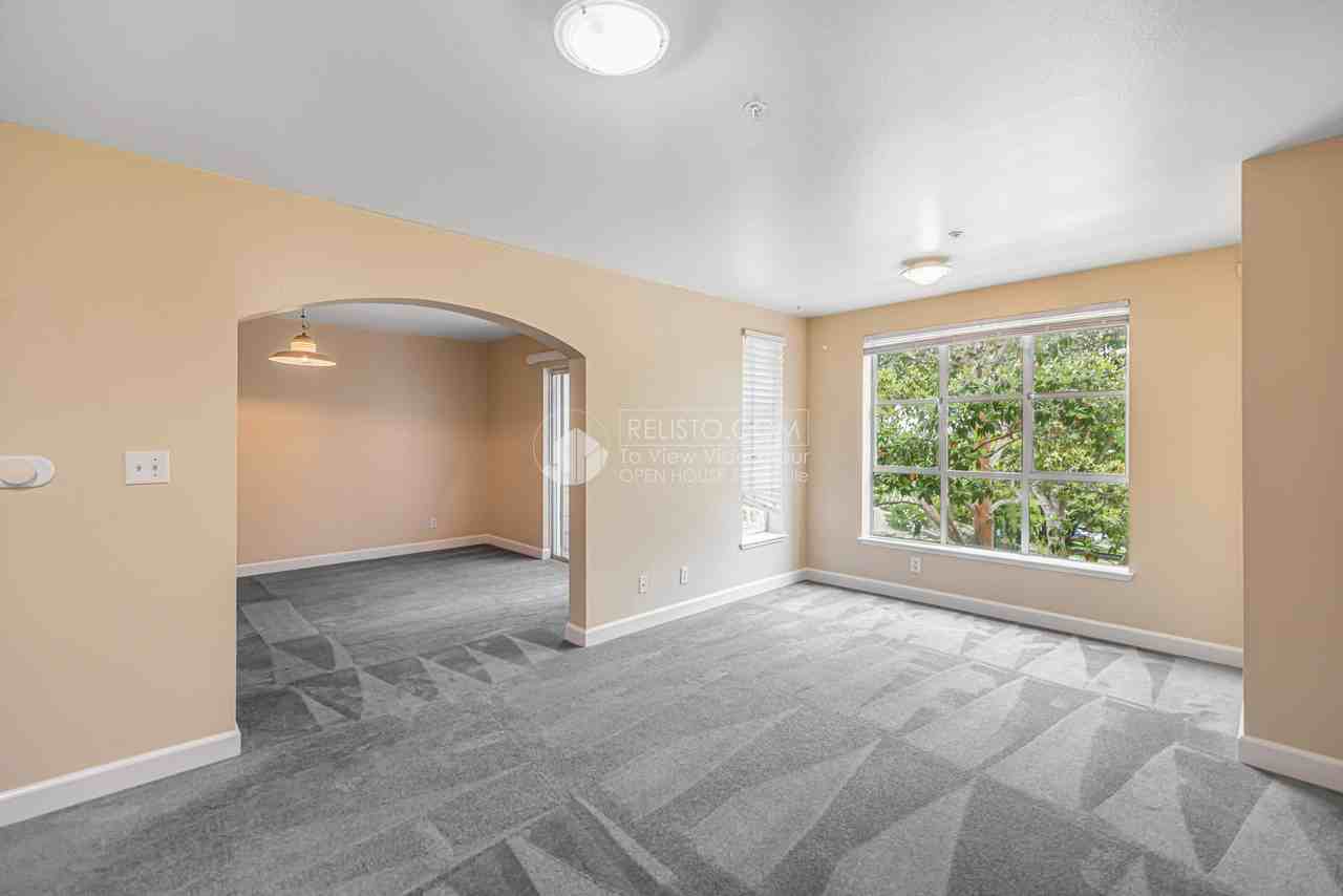 1112 Eddy St #C - Photo 2 of 28