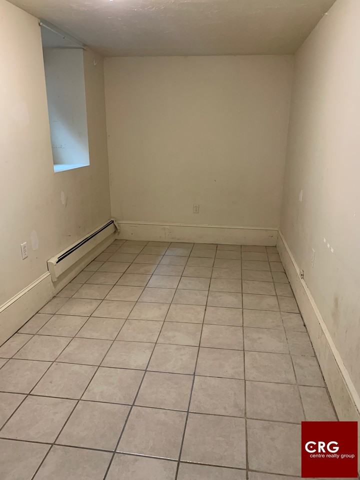 264 Foster St #1 - Photo 4 of 15