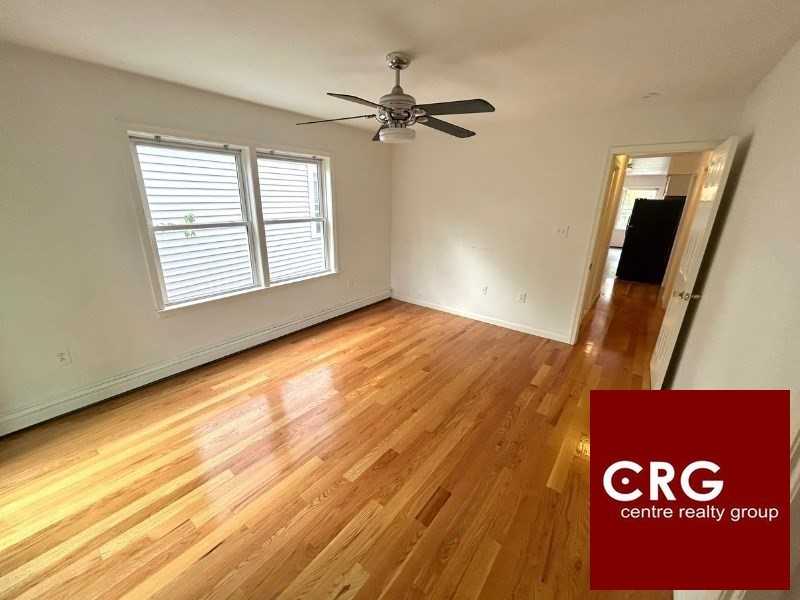 9 Irving St #1 - Photo 6 of 20