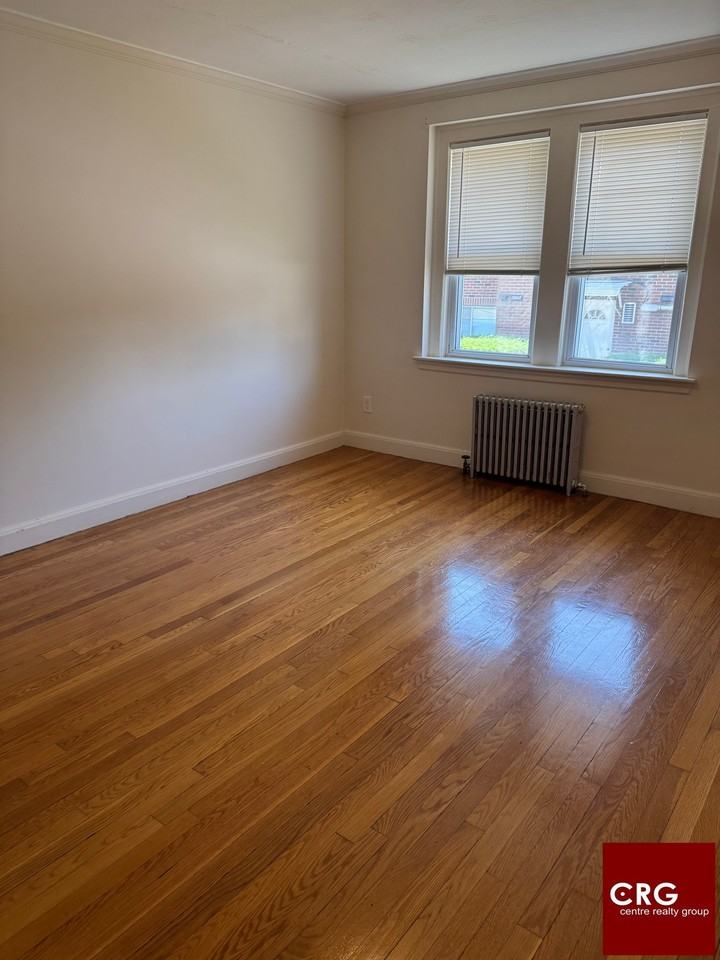 73 Central St #8
