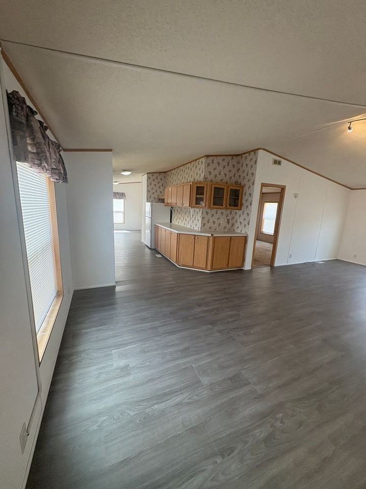 123 Silver Maple Dr - Photo 3 of 24