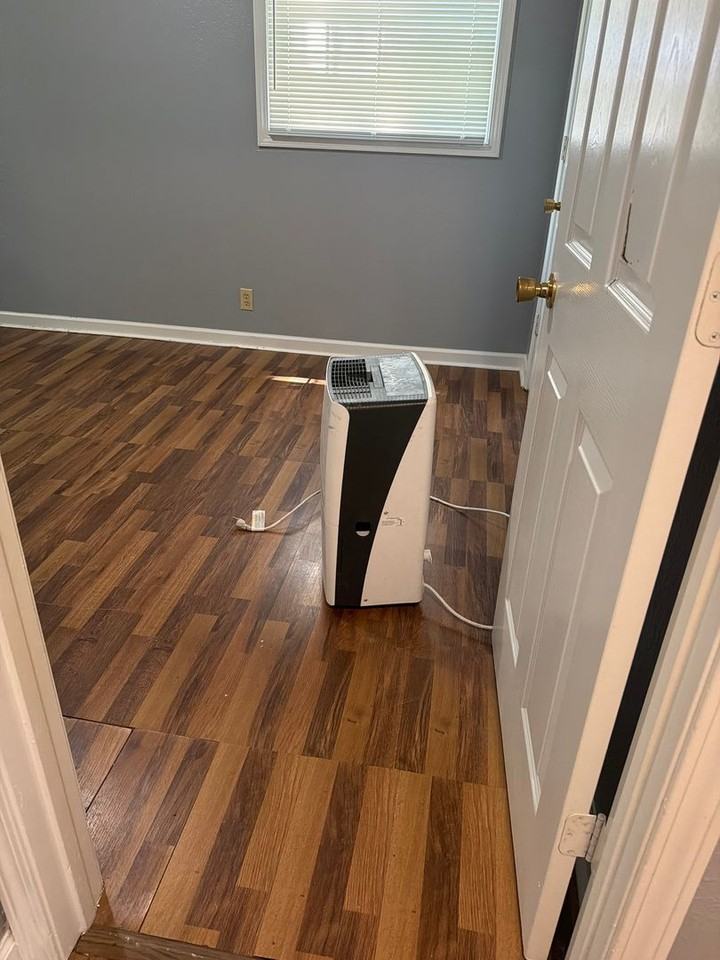 2612 Jones St - Photo 3 of 3