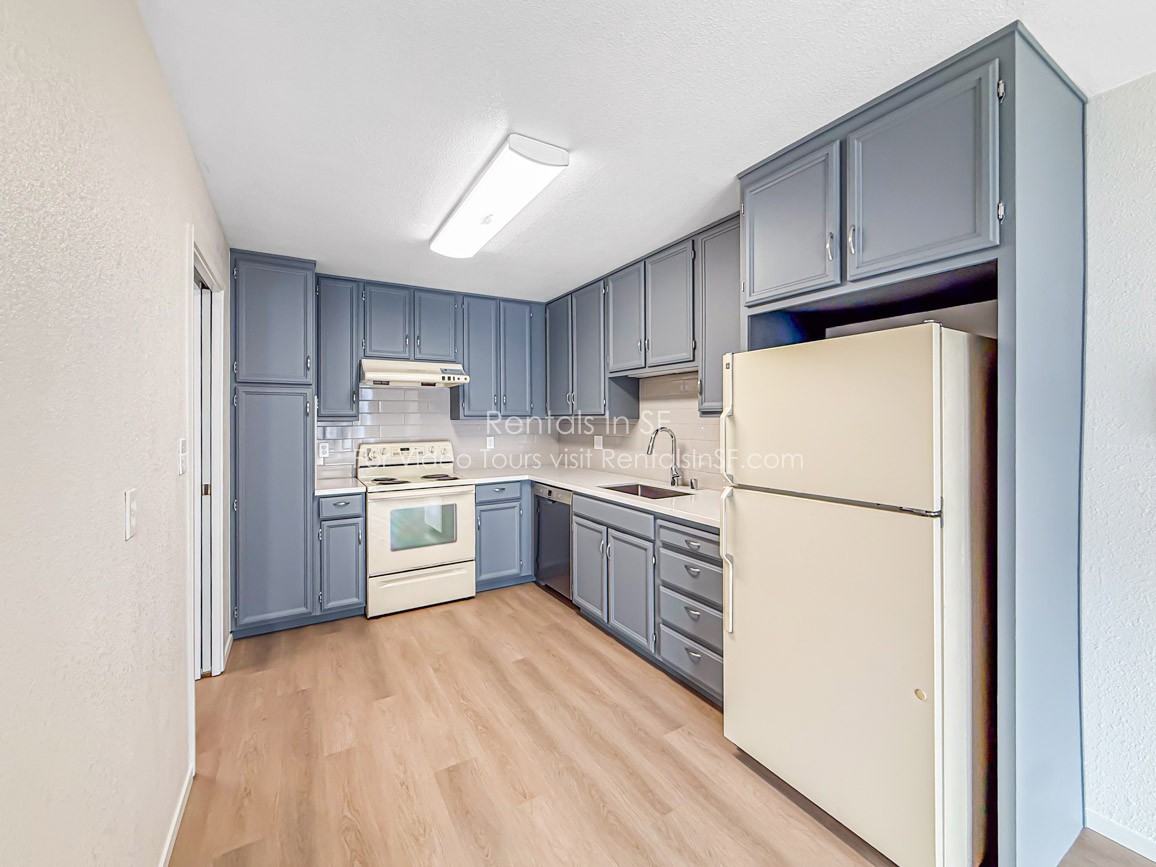 150 Blake St #201 - Photo 4 of 14