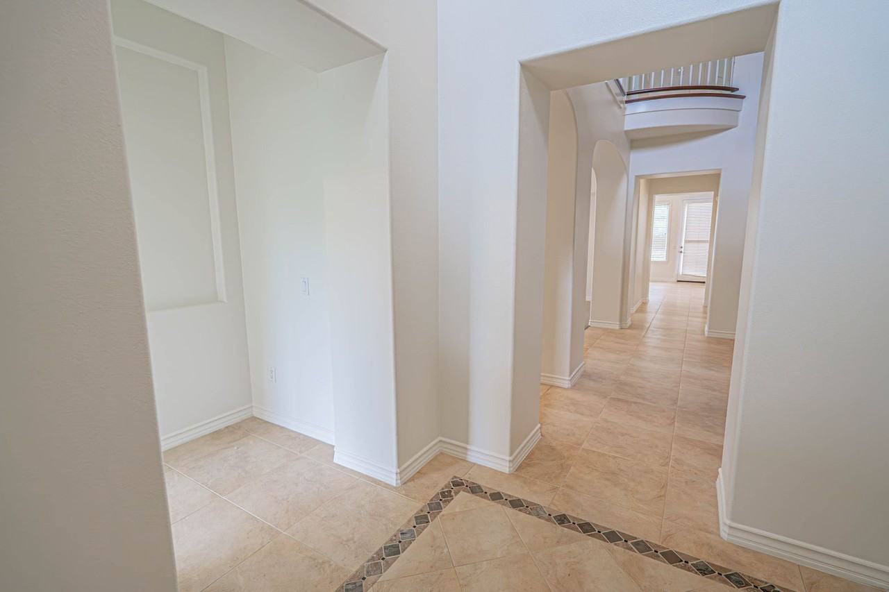 26149 Shadow Rock Ln - Photo 2 of 50