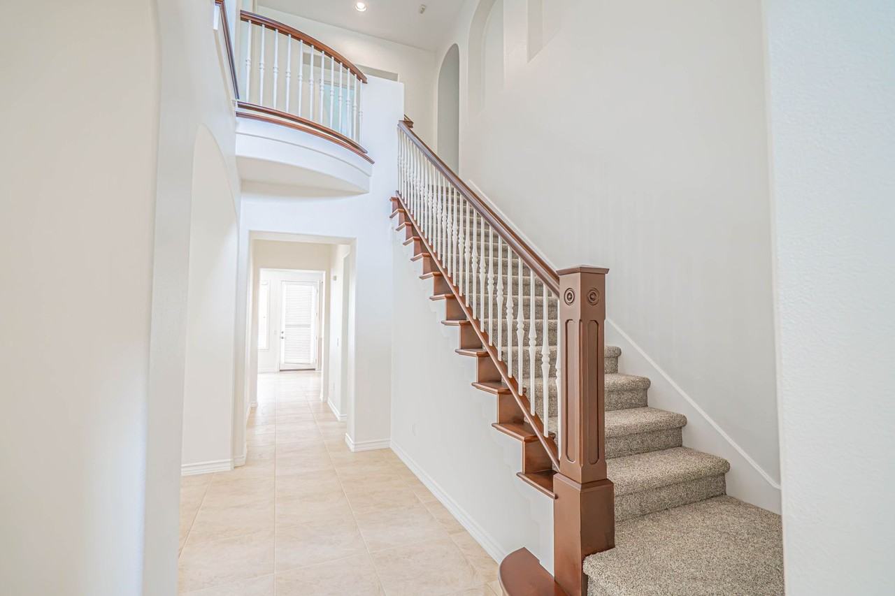 26149 Shadow Rock Ln - Photo 3 of 50