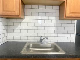 1214 Rosemont - Photo 1 of 1