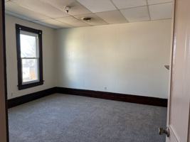 featured image of 2517 Grand Ave