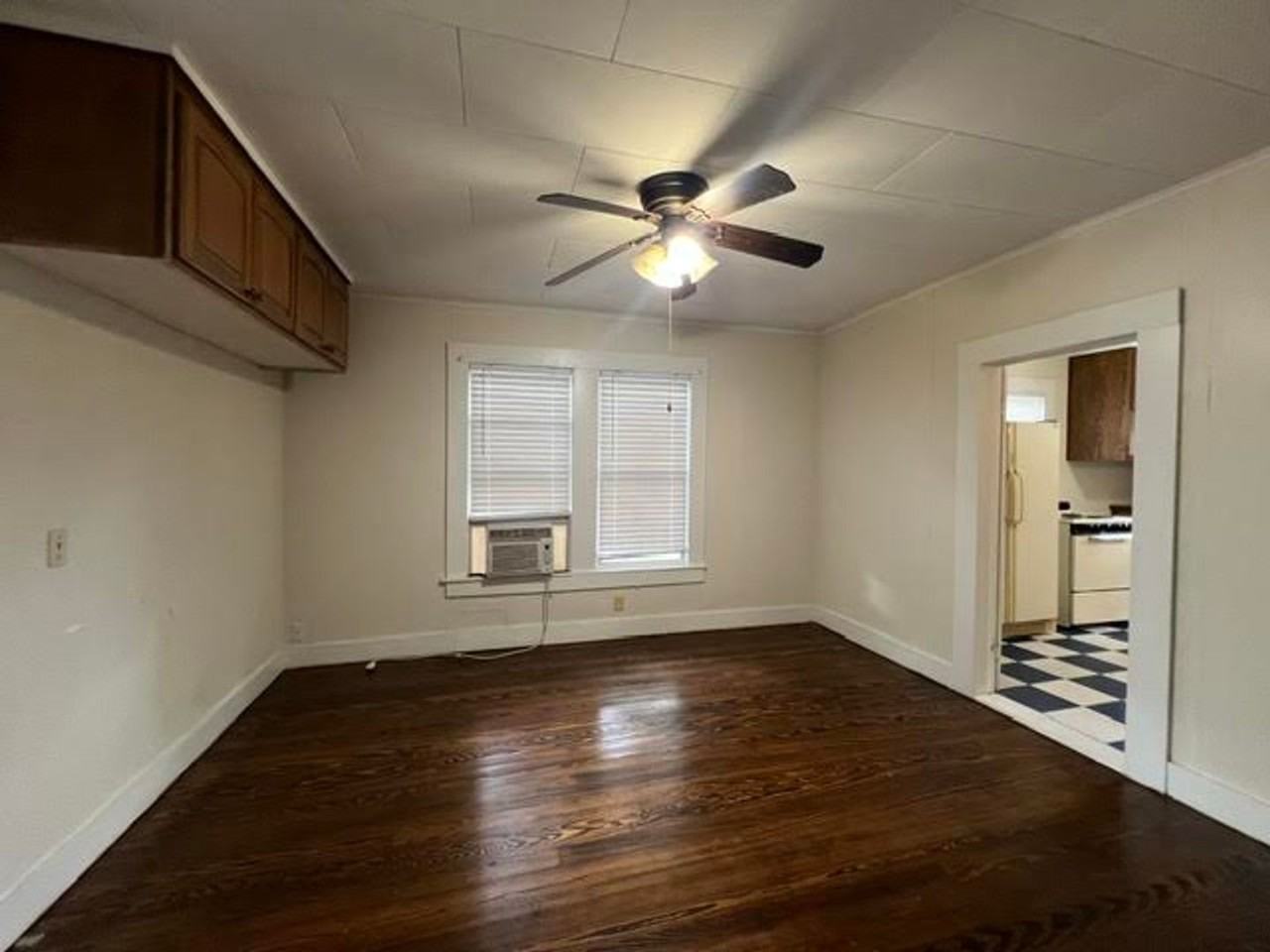1107 S Old Temple Rd - Photo 7 of 10