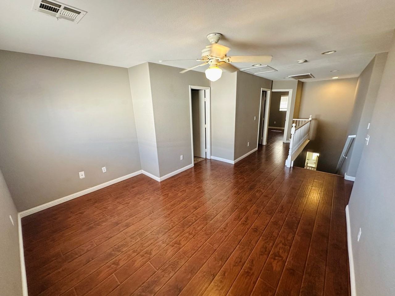 7989 Hilltop Windmill St - Photo 6 of 15