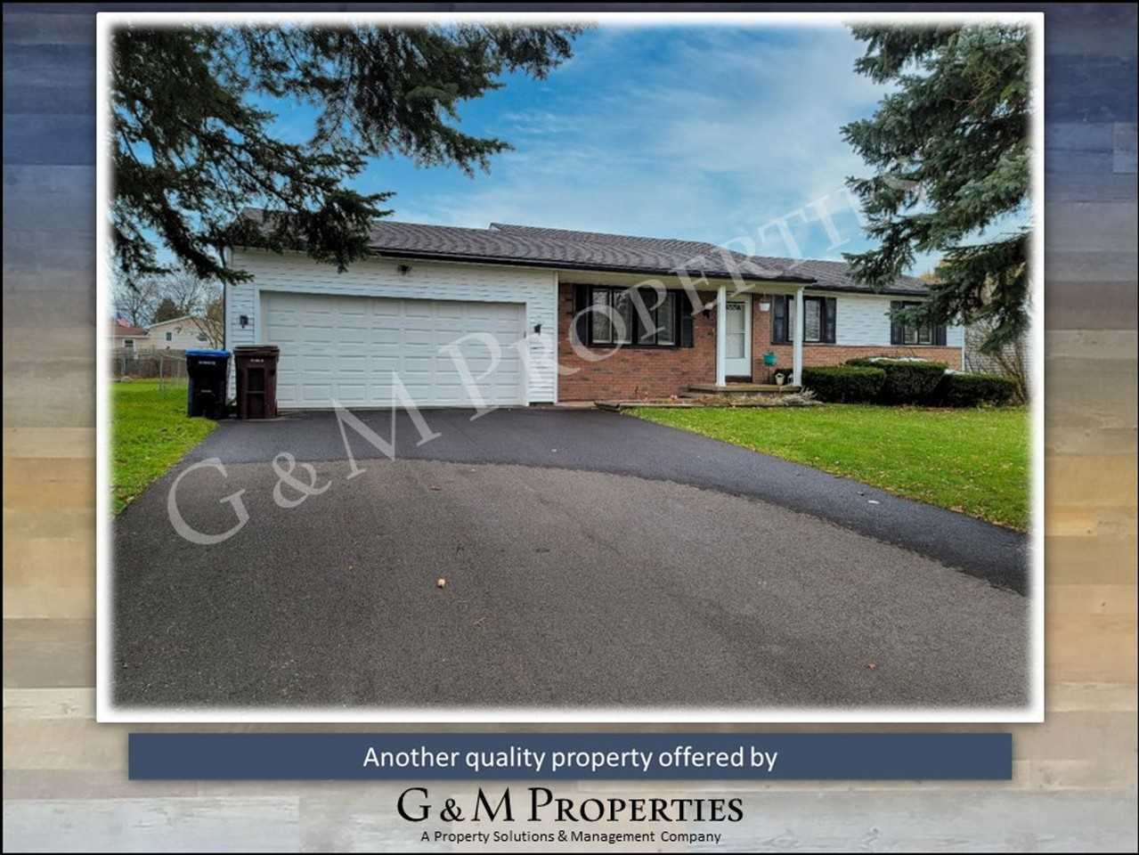 33 Lightwood Ln - Photo 2 of 26