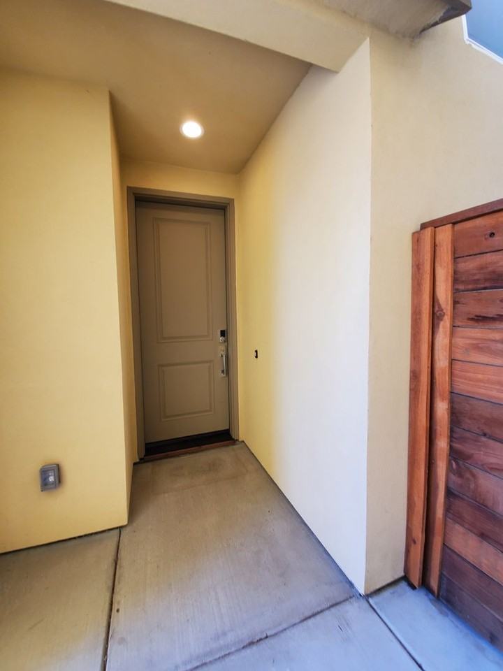 53 Rio Viale Ct - Photo 5 of 50