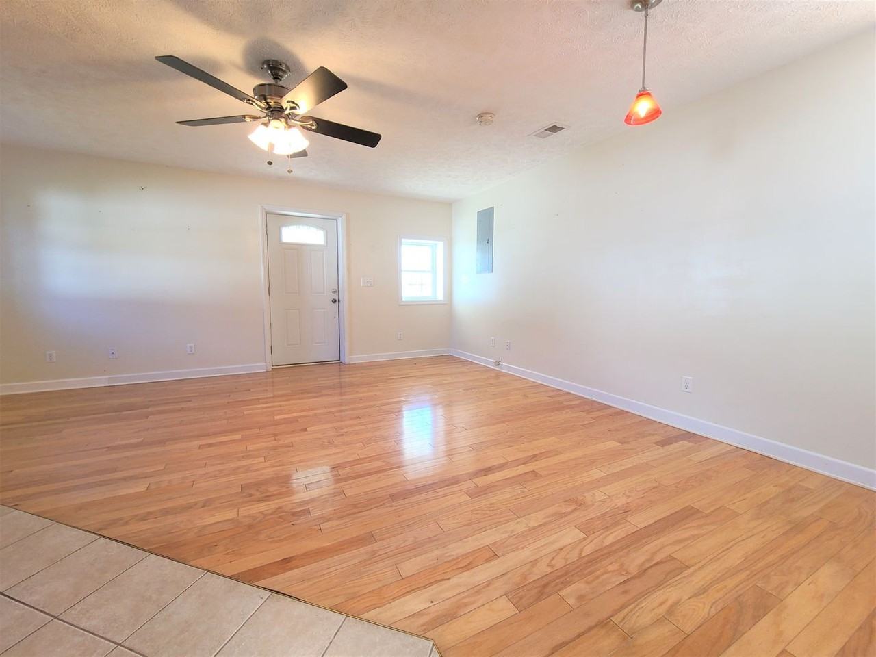 121 Fairfax Rd - Photo 5 of 30