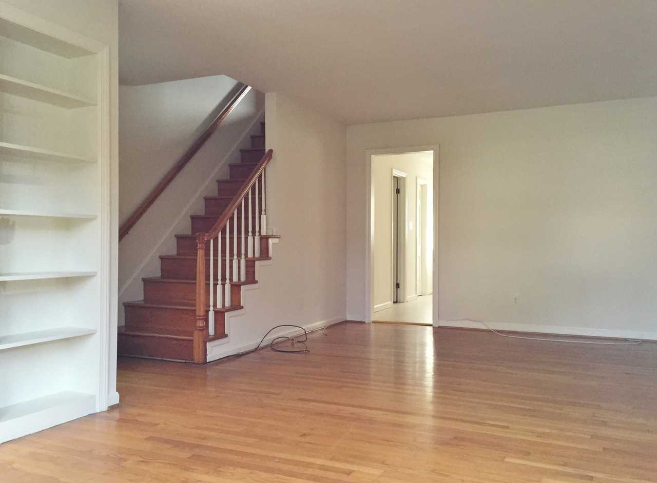 1204 William St - Photo 3 of 12