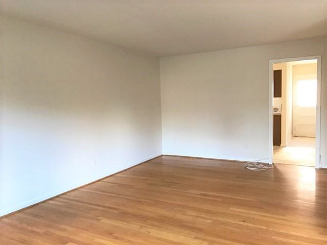 1214 William St - Photo 2 of 10