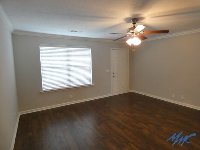 2521 Jackalope St - Photo 3 of 20