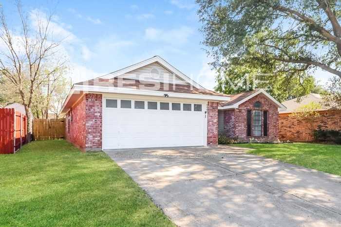 4404 Lakeview Dr - Photo 2 of 16