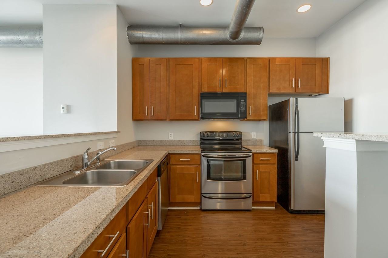 Southside Flats | Modern Apartments in Chattanooga’s Southside District - Photo 2 of 41
