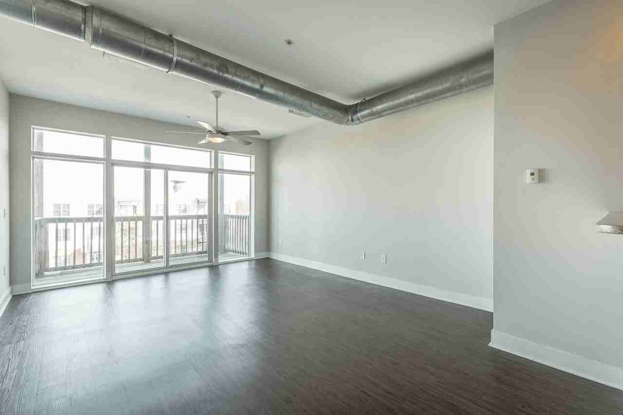 Southside Flats | Modern Apartments in Chattanooga’s Southside District - Photo 6 of 41