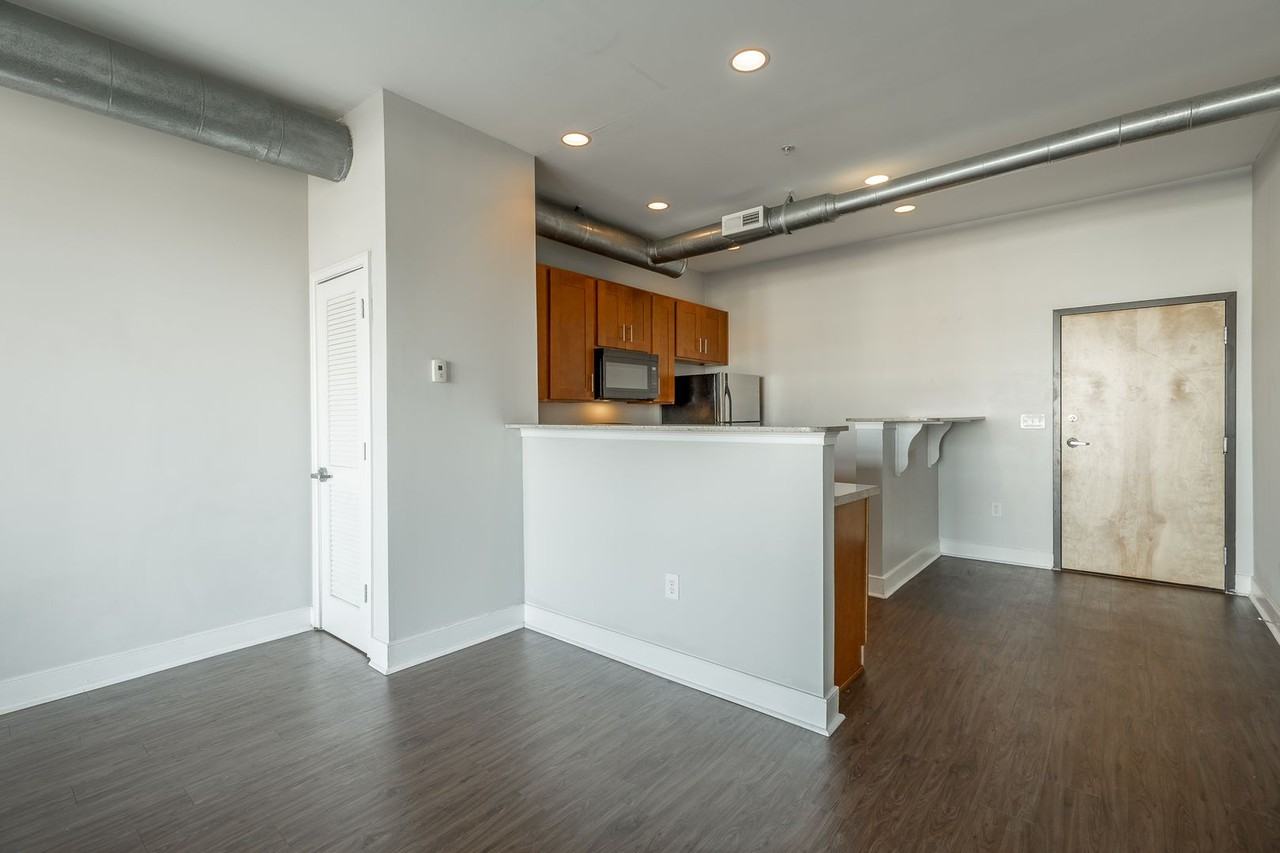 Southside Flats | Modern Apartments in Chattanooga’s Southside District - Photo 7 of 41