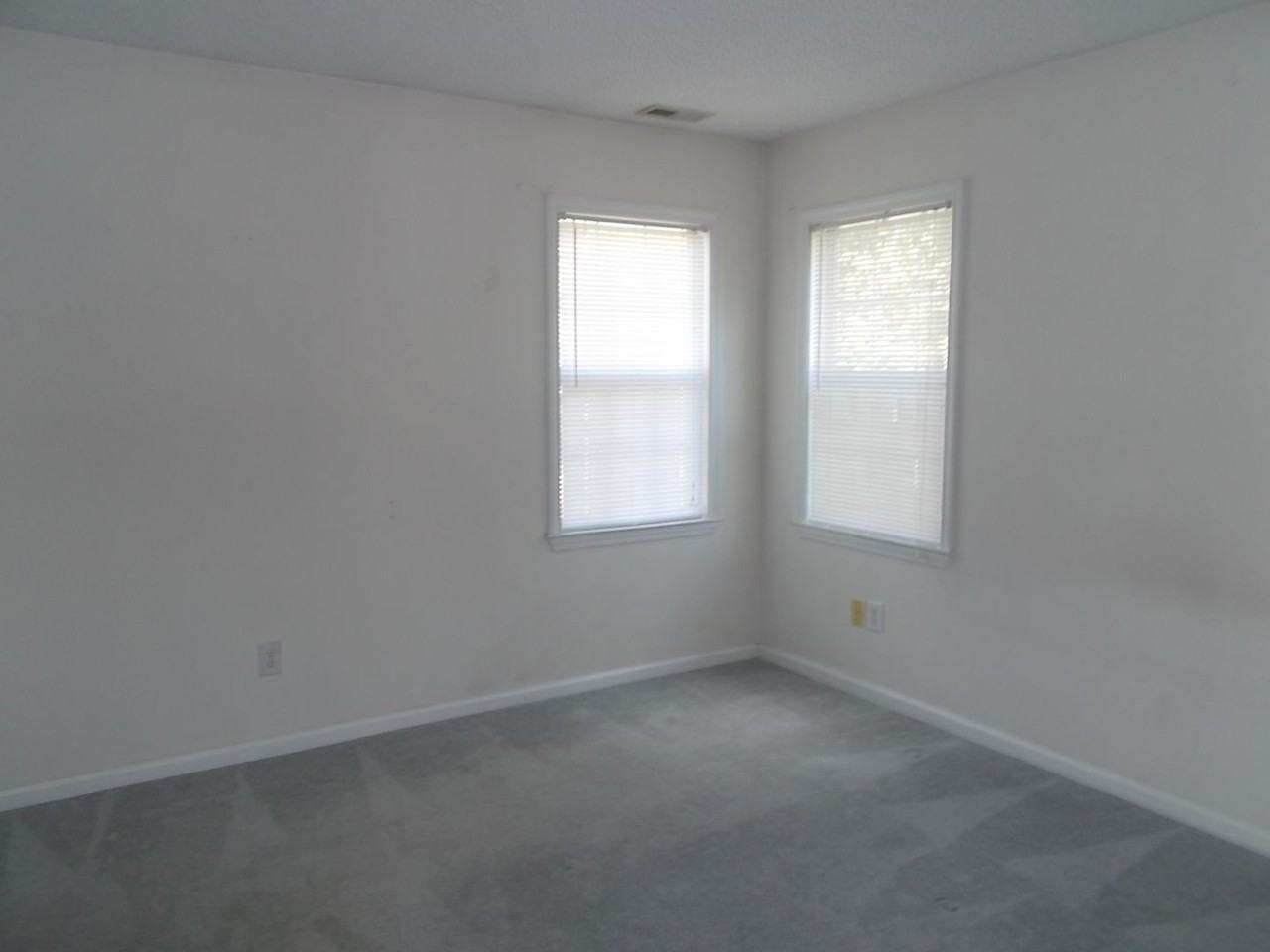 105 White Ash Ln - Photo 7 of 16