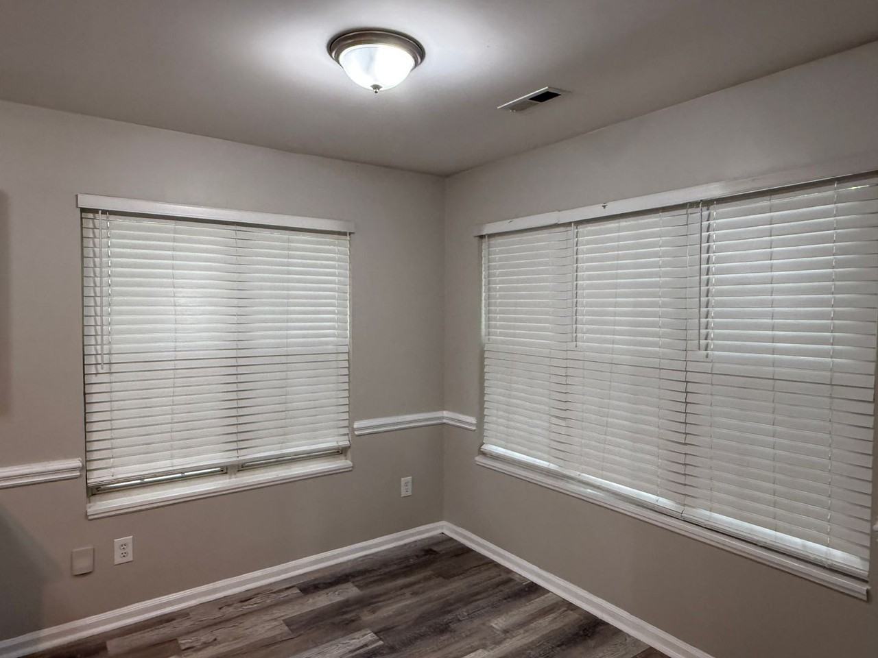 6617 Cedar Cliff Dr - Photo 3 of 16