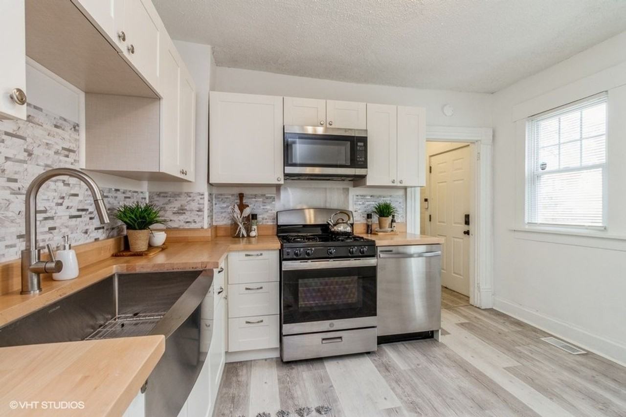 812 Euclid Ave - Photo 2 of 19