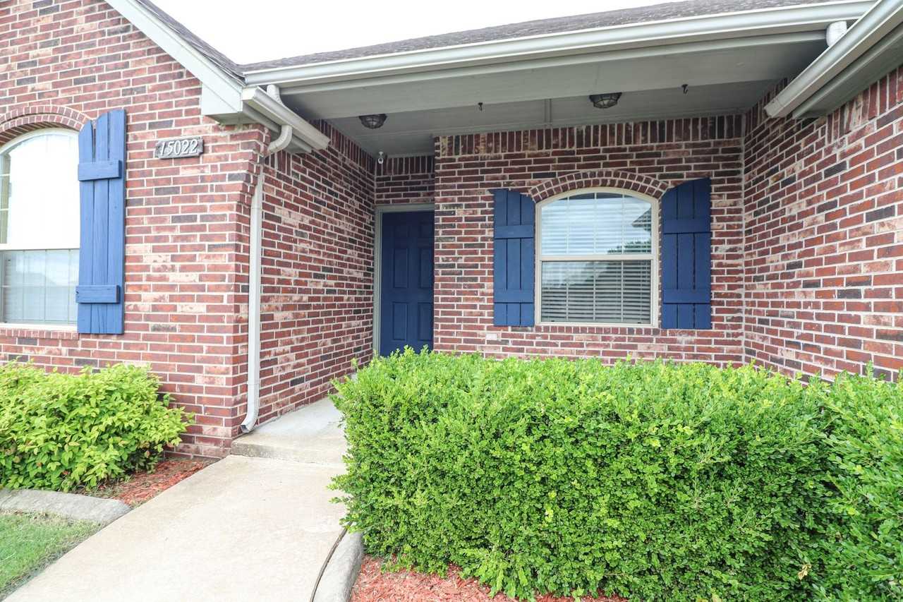 15022 S Justin Ave - Photo 2 of 36