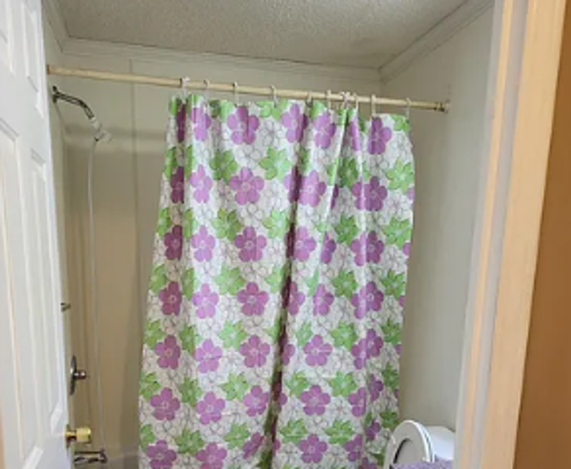 113 W Court Dr - Photo 4 of 7