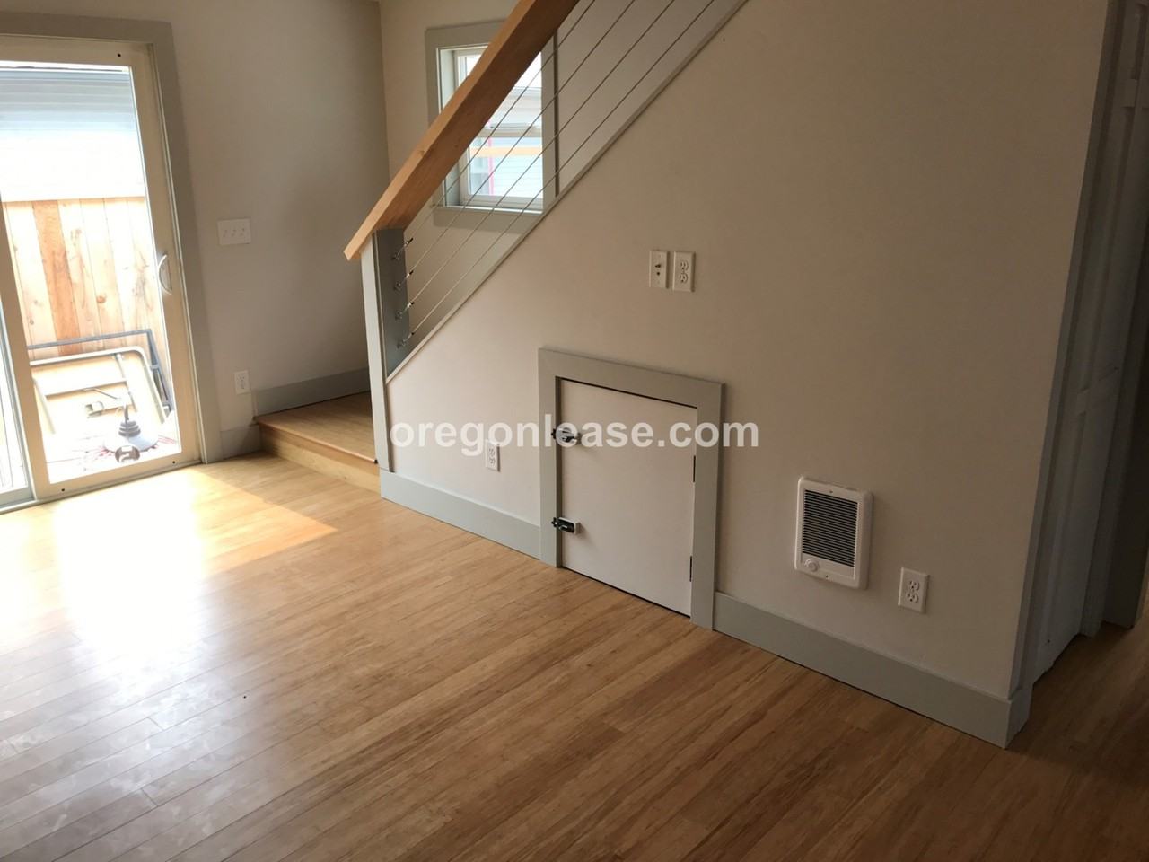 91 N Lawrence St - Photo 6 of 17
