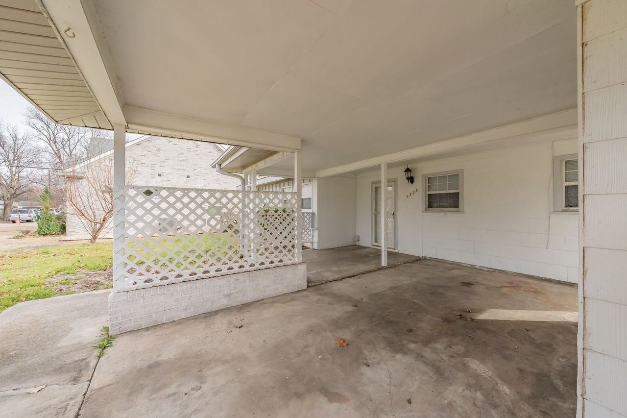 5805 Aton Ave - Photo 4 of 35