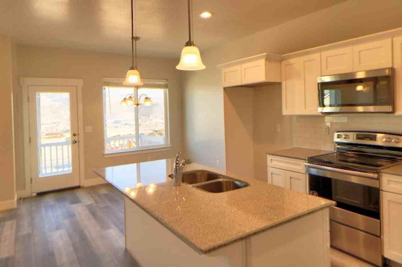 16365 S Piston Ln - Photo 7 of 32
