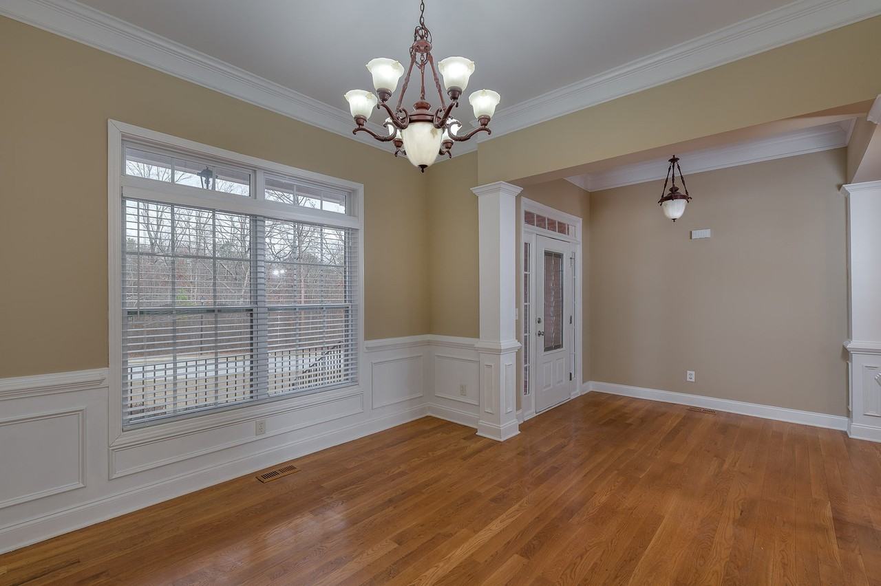 8675 Copperridge Dr - Photo 6 of 39