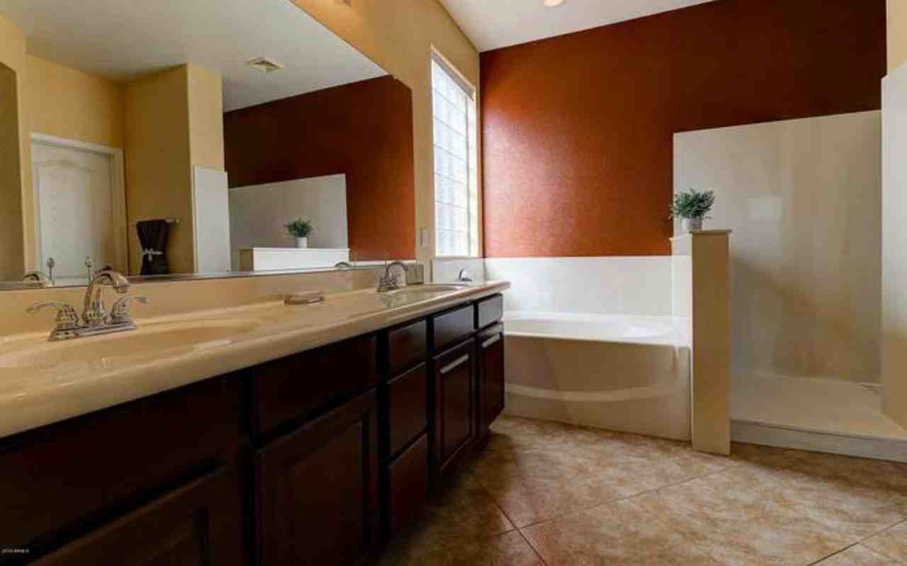 2135 W Maldonado Rd - Photo 3 of 6