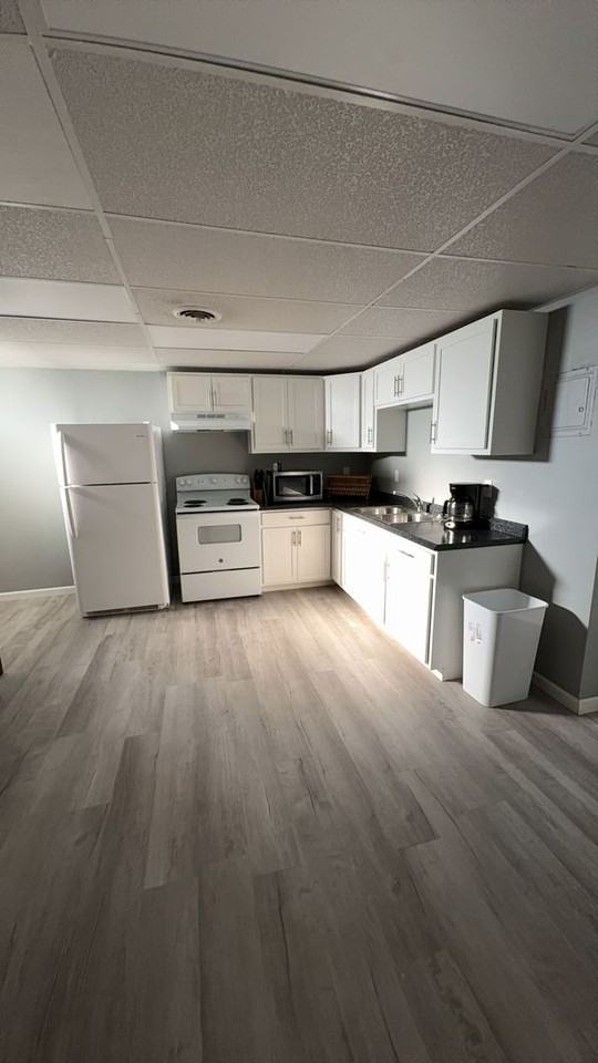 1201 E Broadway Ave #K - Photo 3 of 6