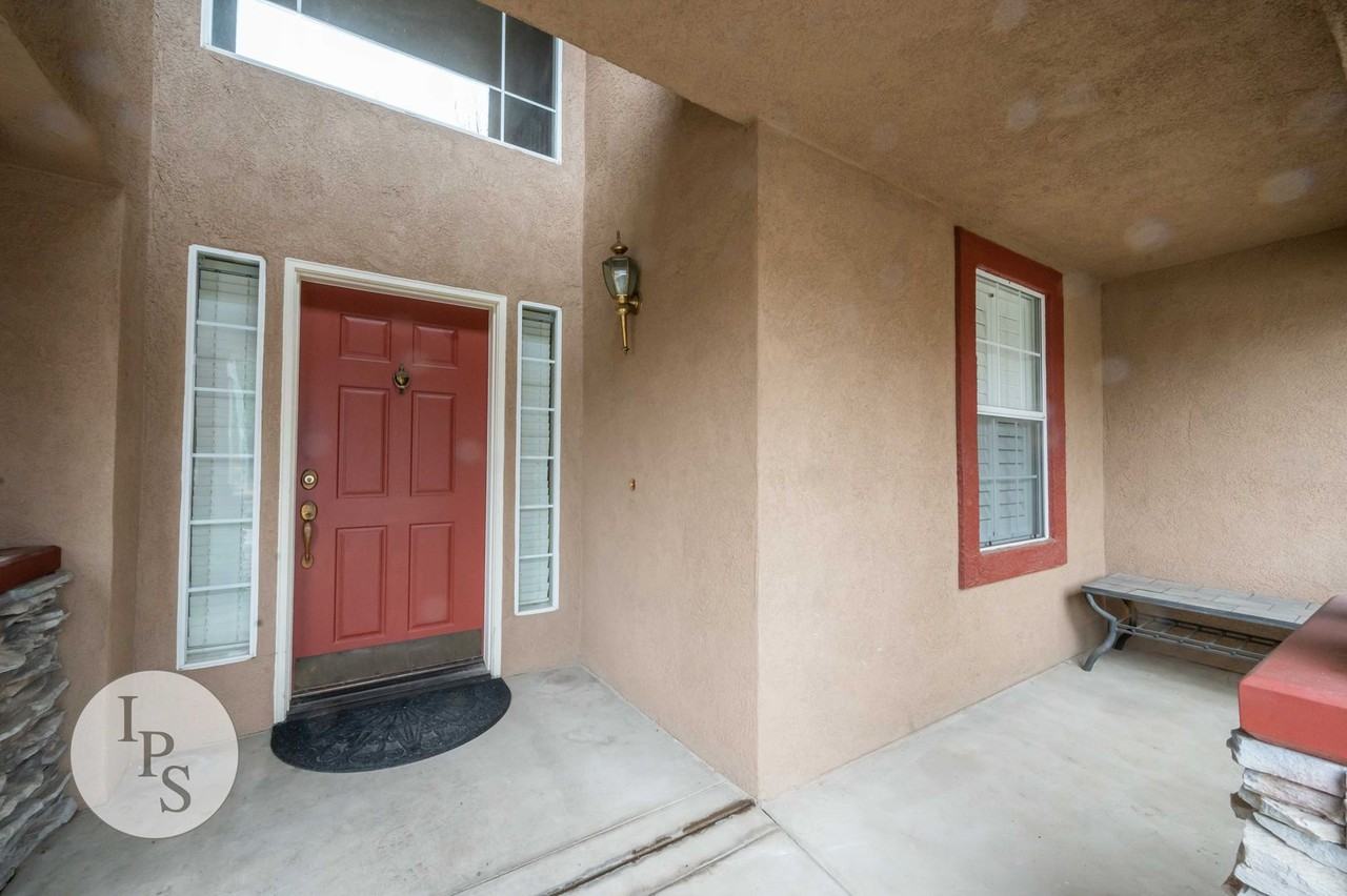 1891 E Oak Haven Dr - Photo 4 of 41