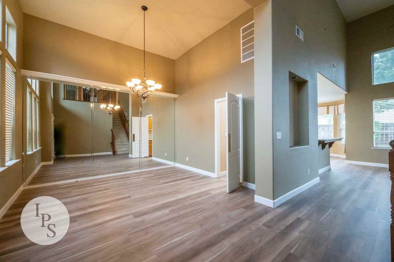 1891 E Oak Haven Dr - Photo 6 of 41