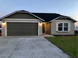 featured image of 4213 W Wood Ct