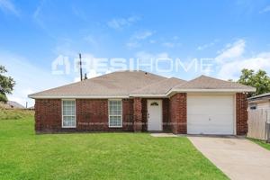 featured image of 2626 Camel Ct