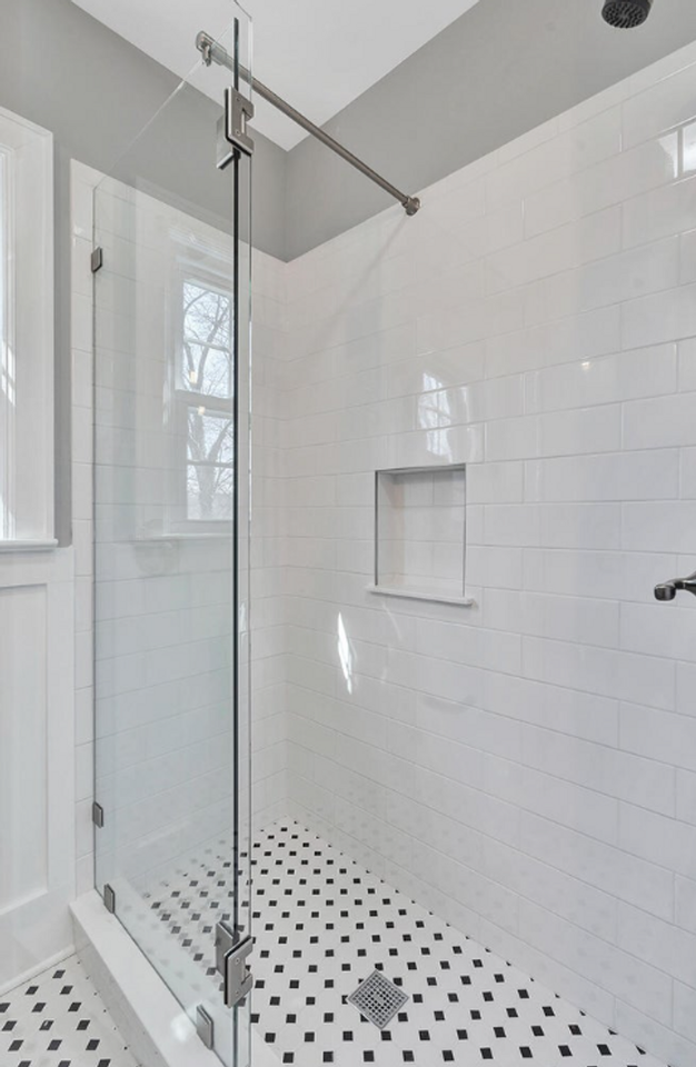 118 Pinehurst Ave - Photo 7 of 11