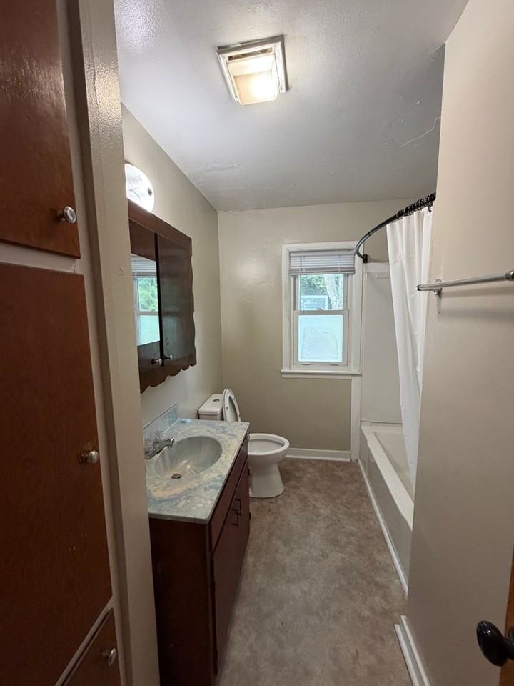 14590 Riley St - Photo 7 of 15