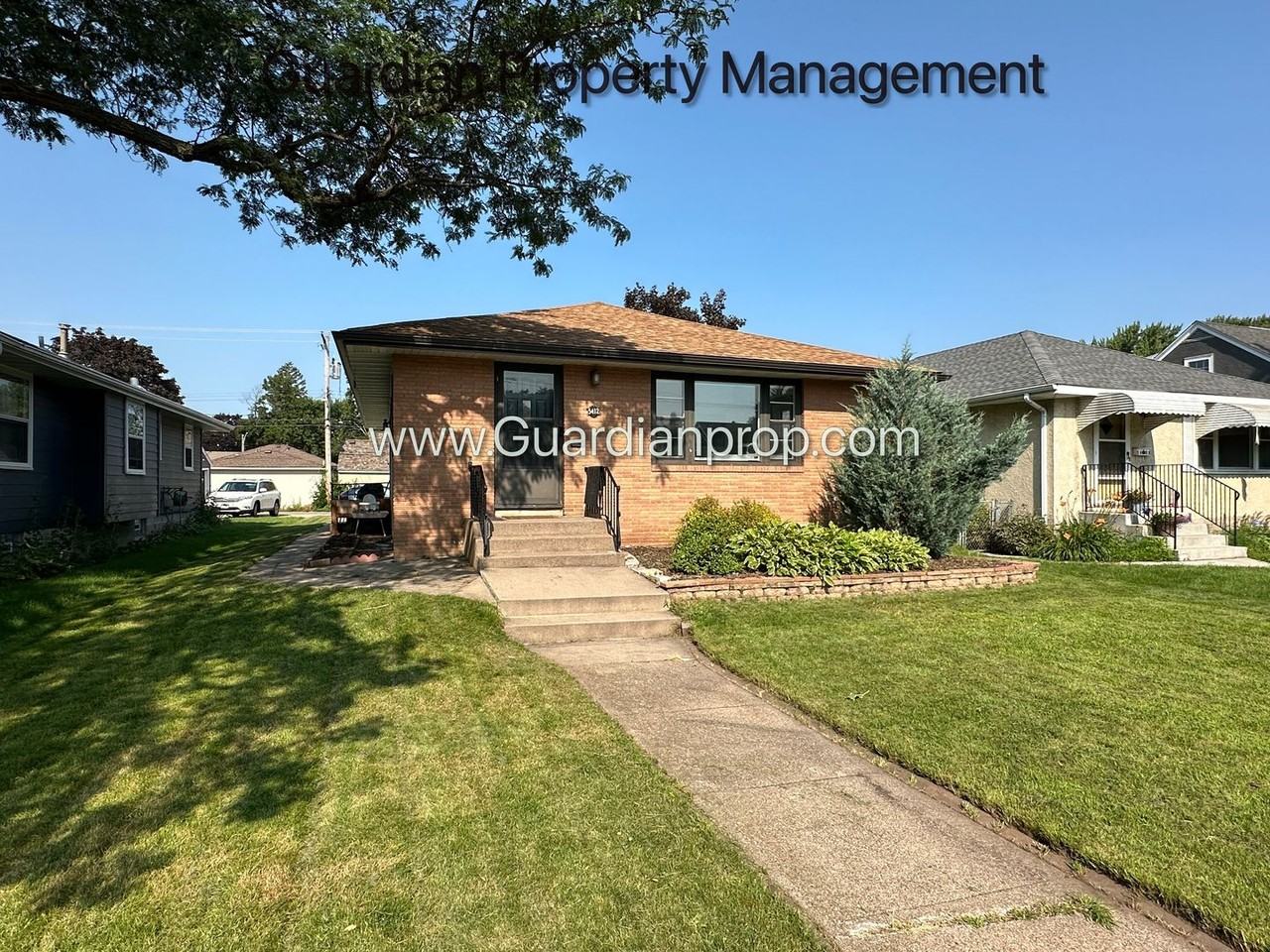 5412 28th Ave S - Photo 4 of 20