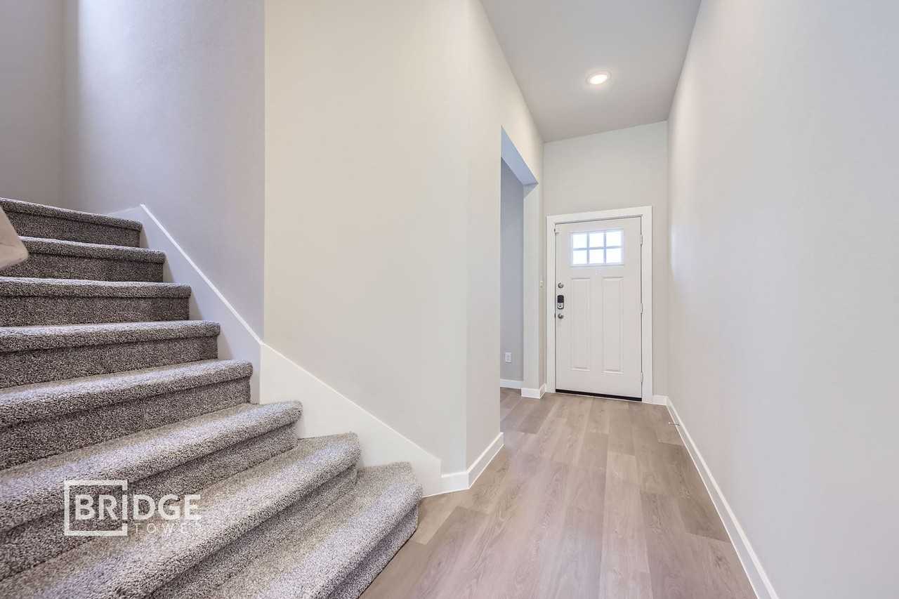 924 Jacquelyne Dr - Photo 6 of 14