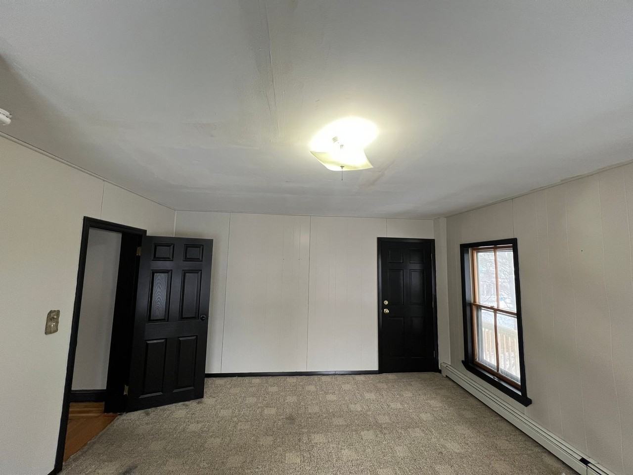 222 Chestnut St - Photo 7 of 21