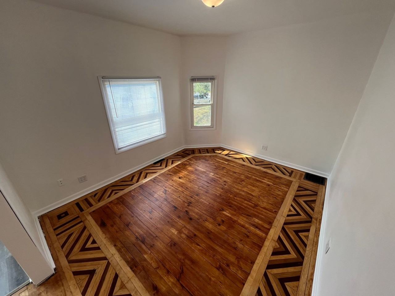2408 W High St. - Photo 7 of 36