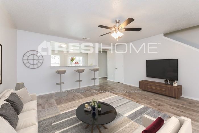 1703 Red Cloud Dr - Photo 4 of 18