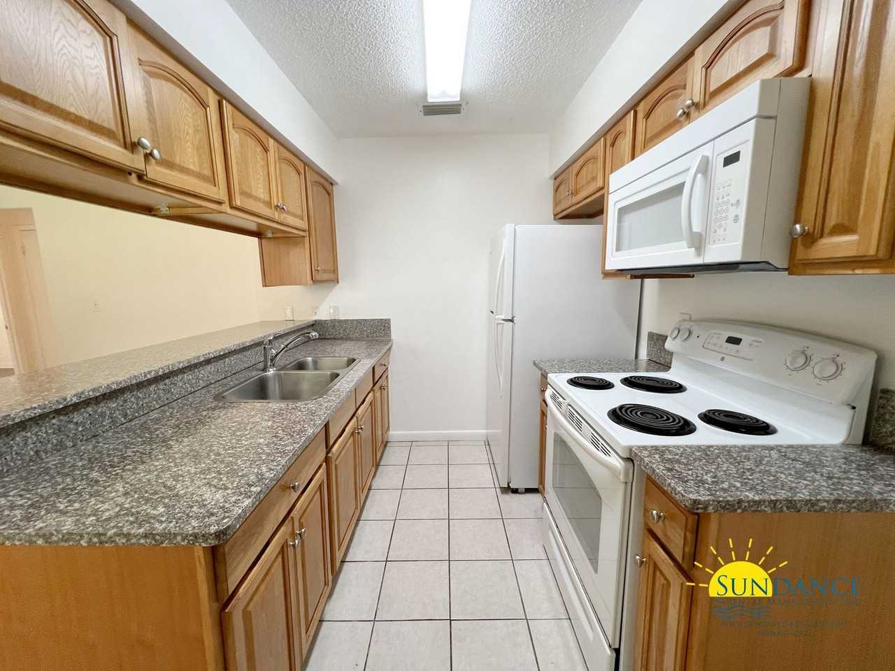 116 Brentwood Ln - Photo 5 of 15