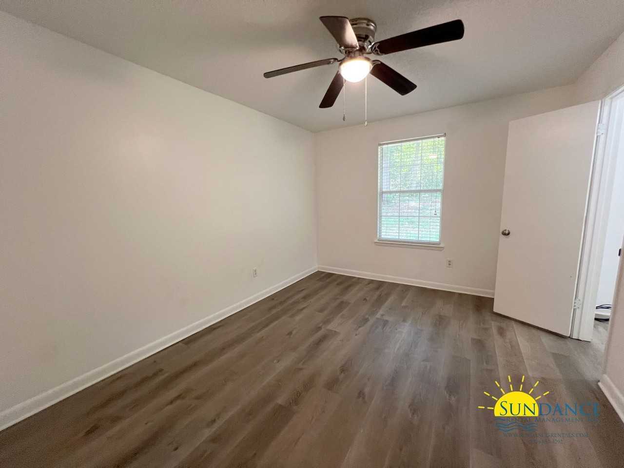 116 Brentwood Ln - Photo 7 of 15