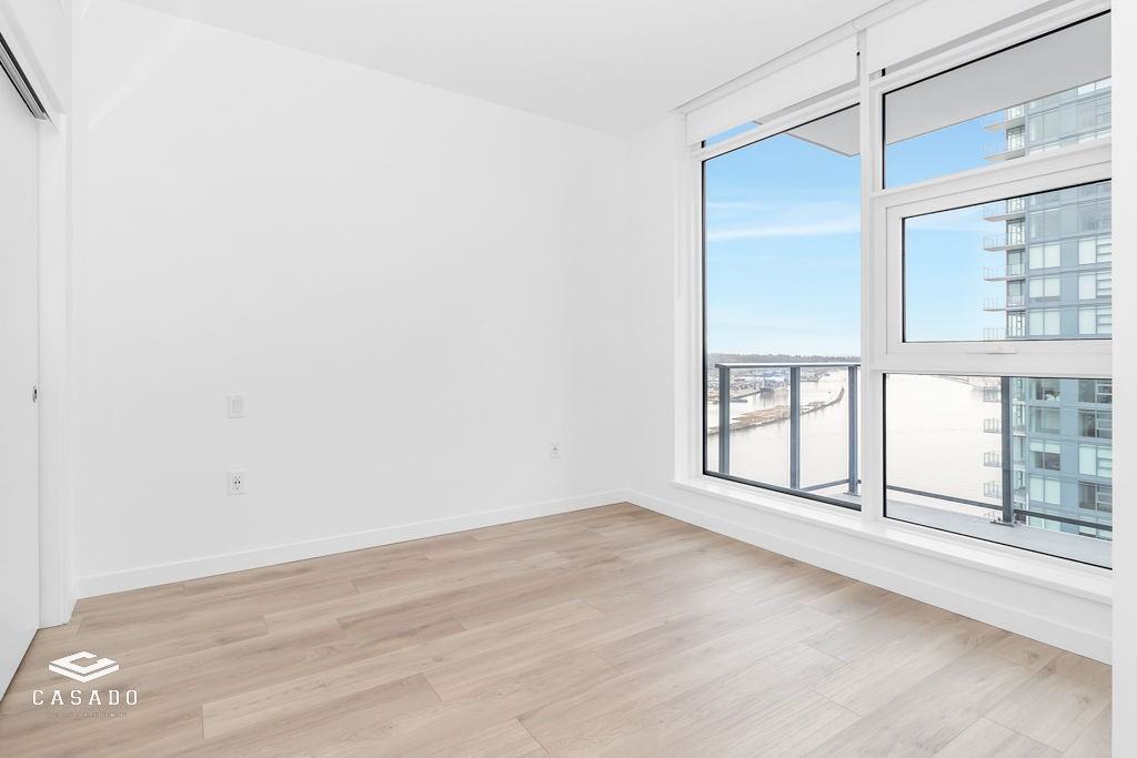 660 Quayside Drive #2905 - Photo 2 of 24