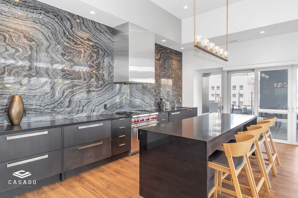 660 Quayside Drive - Photo 15