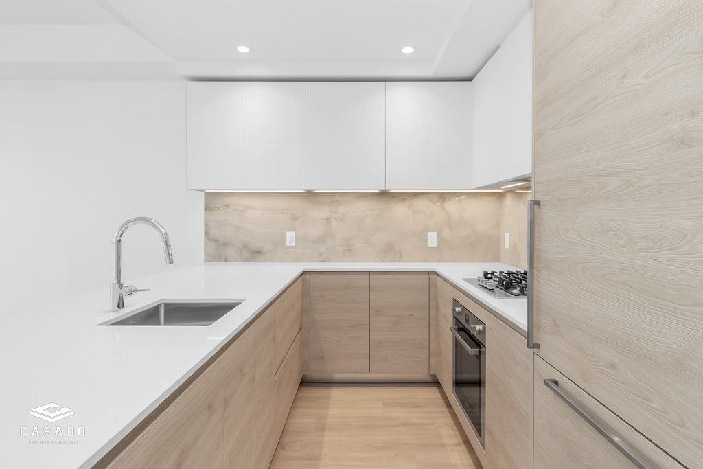 660 Quayside Drive - Photo 24
